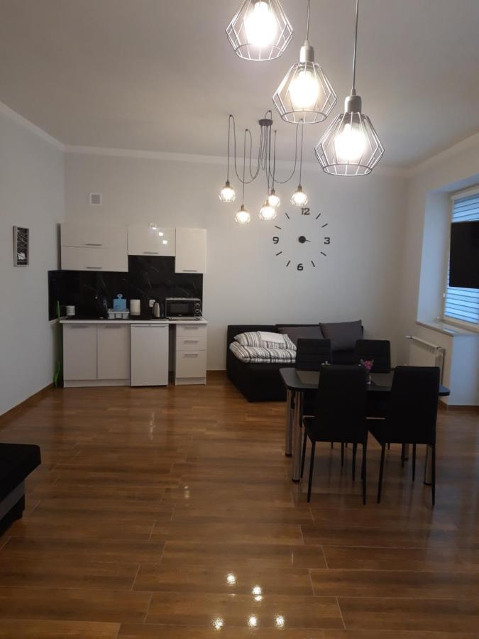 Apartamenty Polna Ostrowiec Świętokrzyski Extérieur photo